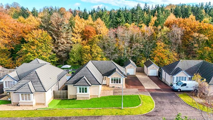 3 Bedroom Detached Bungalow For Sale In The Berries, Kirkfieldbank, Lanark, ML11