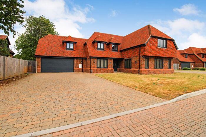 4 Bedroom Detached House For Sale In Cookes Meadow, Northill, SG18