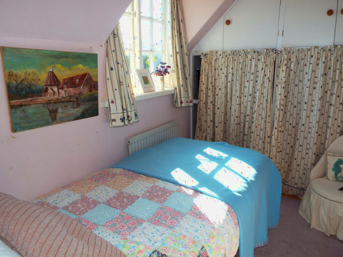 4 Bedroom Detached House For Sale In Southgate Road, Southgate, Swansea, SA3