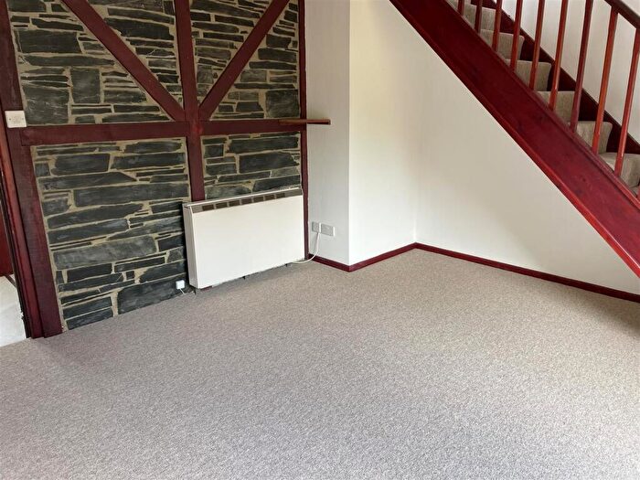 1 Bedroom Terraced House To Rent In Boscastle, Cornwall, PL35