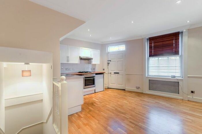 1 Bedroom Flat To Rent In West Hill, Putney, London, SW18
