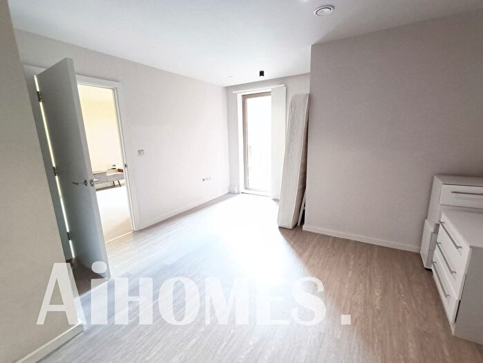 1 Bedroom Flat For Sale In Hulme Hall Road, Manchester, M15
