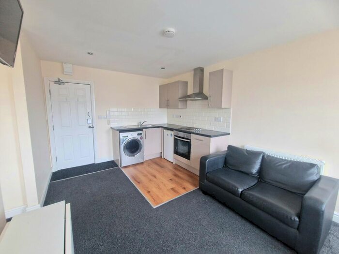 1 Bedroom Flat To Rent In Princegate House, Doncaster, DN1