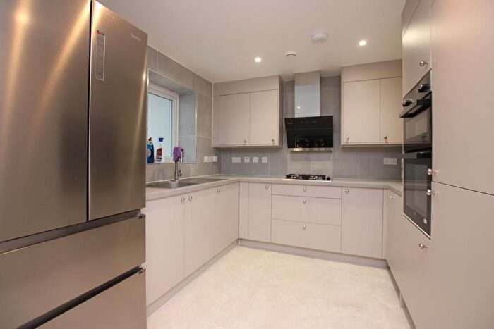 5 Bedroom Terraced House To Rent In Over Drive - Charlton Hayes, BS34