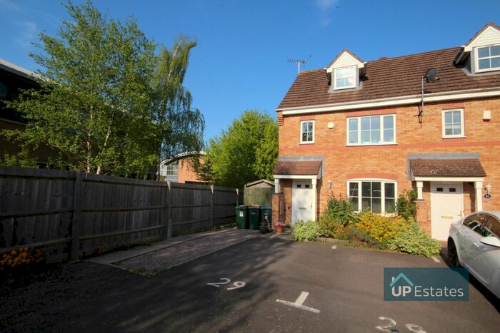 3 Bedroom End Of Terrace House To Rent In Furlong Road, Coventry, CV1