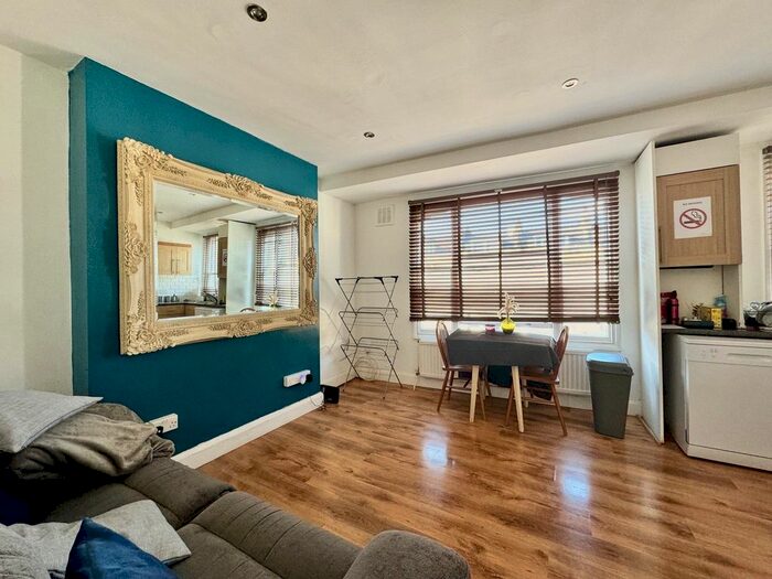 1 Bedroom Flat To Rent In Marlborough Road, London, N19