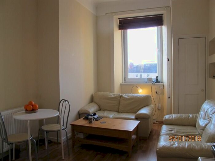 1 Bedroom Flat To Rent In Stewart Terrace, Gorgie, Edinburgh, EH11