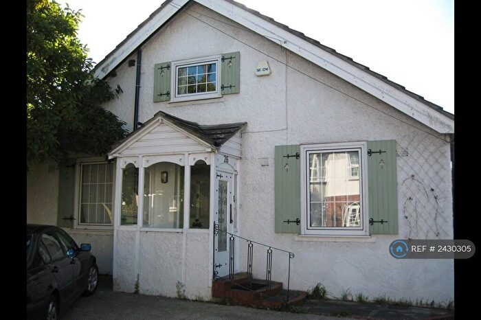 1 Bedroom Flat To Rent In Kings Avenue, Chichester, PO19