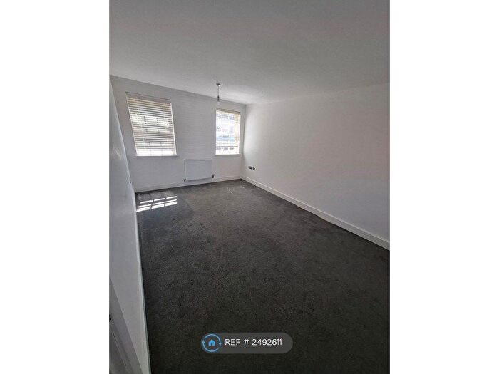 3 Bedroom Terraced House To Rent In Fleet Mews, Holbeach, PE12