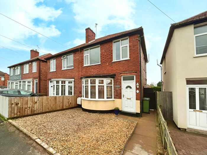 3 Bedroom Semi-Detached House To Rent In Arden Avenue, Leicester, Leicestershire, LE3