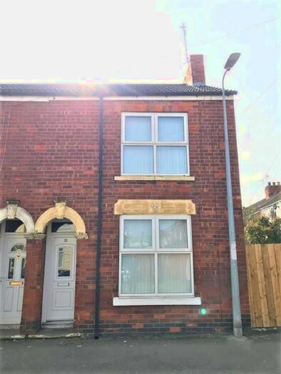 3 Bedroom End Of Terrace House To Rent In Rensburg Street, Hull, HU9