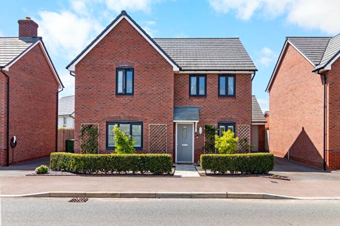 4 Bedroom Detached House For Sale In Great Oldbury Drive, Great Oldbury, Stonehouse, Gloucestershire, GL10