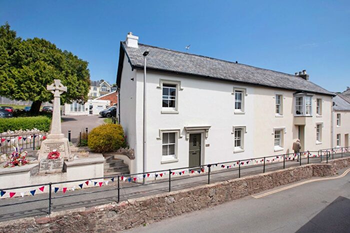 2 Bedroom Cottage For Sale In Fore Street, Bishopsteignton, TQ14