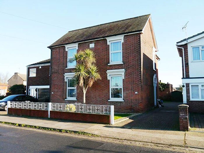 2 Bedroom Flat To Rent In Derby Road, Ipswich, Suffolk, IP3