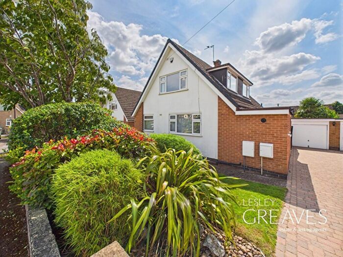 2 Bedroom Detached House For Sale In Orchard Close, Burton Joyce, Nottingham, NG14