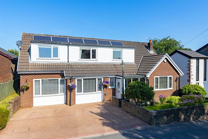 4 Bedroom Detached House For Sale In Heys Lane, Blackburn, BB2