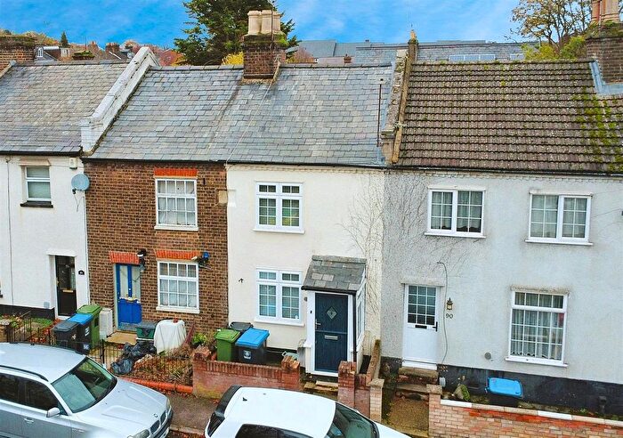 2 Bedroom Terraced House To Rent In Weymouth Street, Hemel Hempstead, HP3