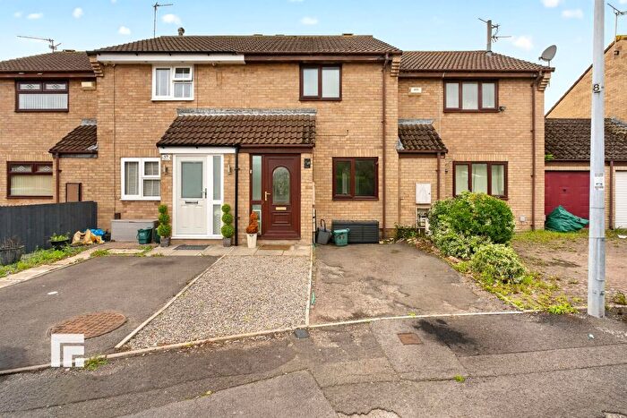 2 Bedroom Terraced House For Sale In Meadow Vale, Barry, CF63