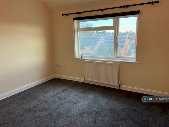 1 Bedroom Maisonette To Rent In Deaconsfield Road, Hemel Hempstead, HP3