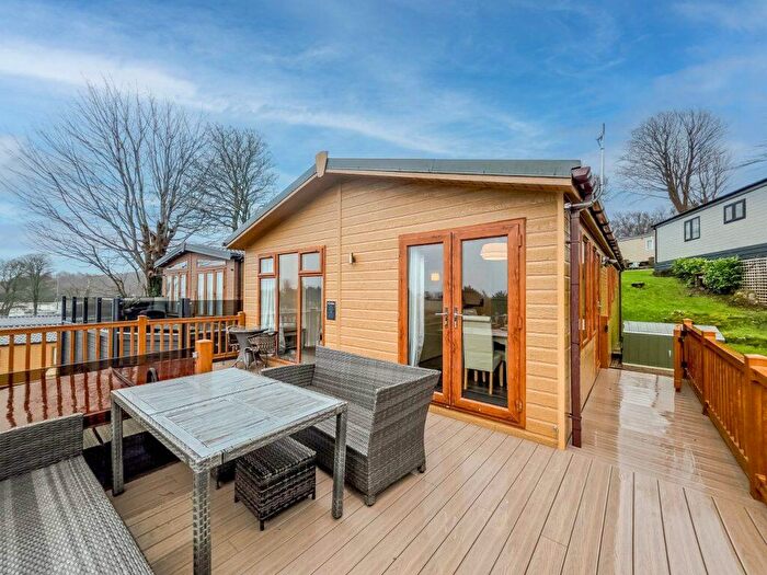 3 Bedroom Park Home For Sale In Brynteg Country And Leisure Retreat, LL55