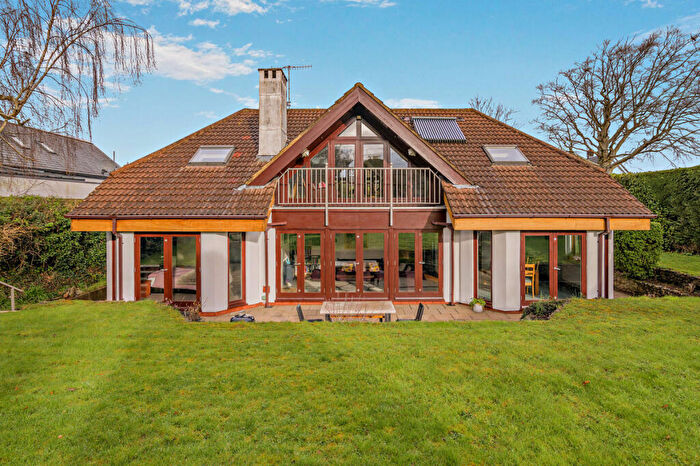 5 Bedroom Detached House For Sale In Fernlea Gardens, Bristol, BS20