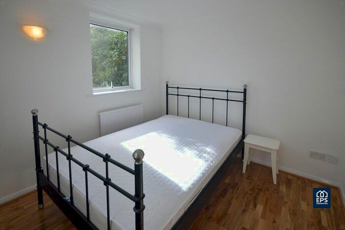1 Bedroom Flat To Rent In Carlyle Road, CB4