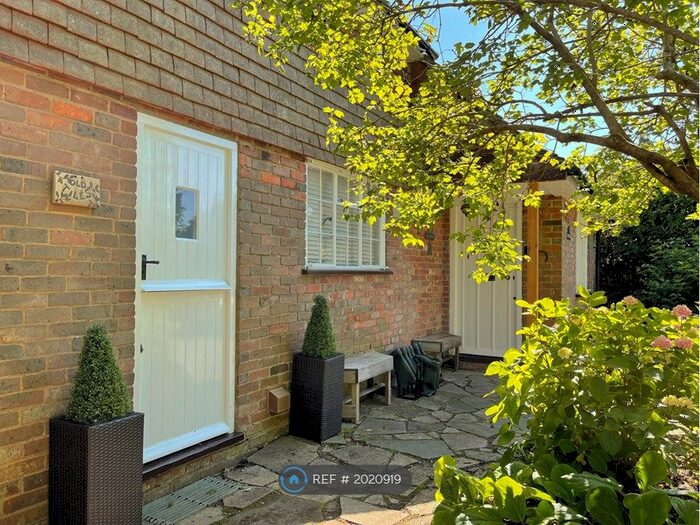 2 Bedroom Detached House To Rent In Mark Cross, East Sussex, TN6