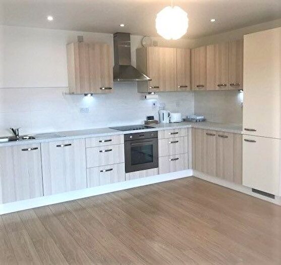 2 Bedroom Flat To Rent In Craigmount Approach, Edinburgh, EH12