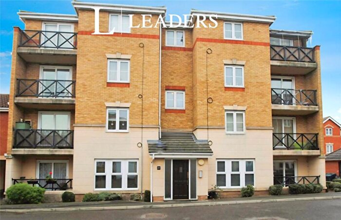 2 Bedroom Flat To Rent In Collier Way, Southend-on-Sea, Essex, SS1