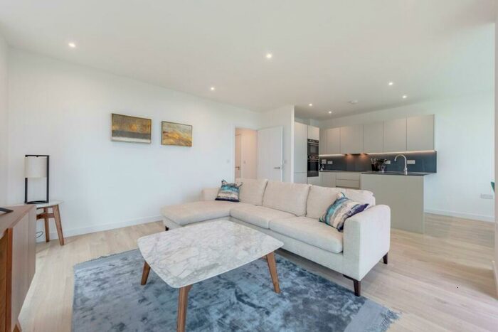 2 Bedroom Apartment To Rent In Hartingtons Court, London, N4