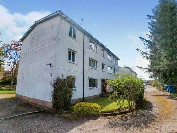 3 Bedroom Flat To Rent In Drynie Terrace, Inverness, IV2