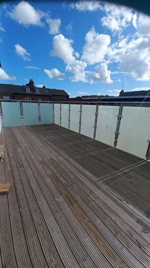 3 Bedroom Flat To Rent In - Alexandra Street, SS1