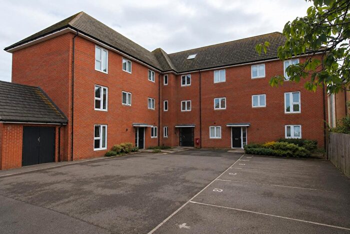 2 Bedroom Flat To Rent In Hope Close, Peterborough, PE3