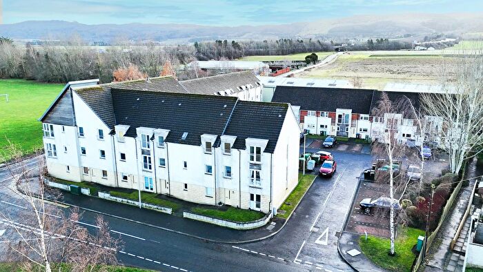 2 Bedroom Flat For Sale In Elm Court, Bridge Of Earn, Perth, PH2