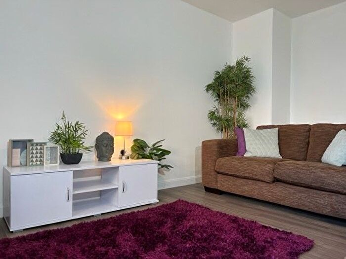 2 Bedroom Flat To Rent In Urquhart Road, City Centre, Aberdeen, AB24