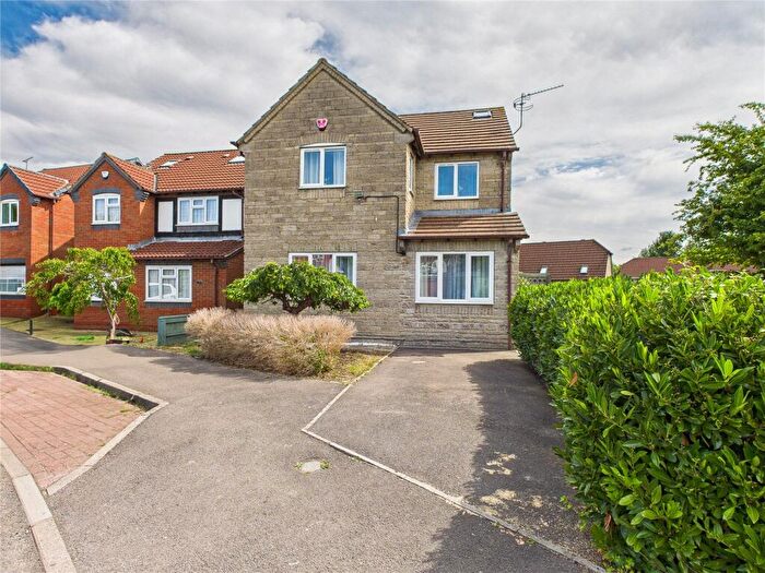 5 Bedroom Detached House For Sale In Brackendene, Bradley Stoke, Bristol, BS32
