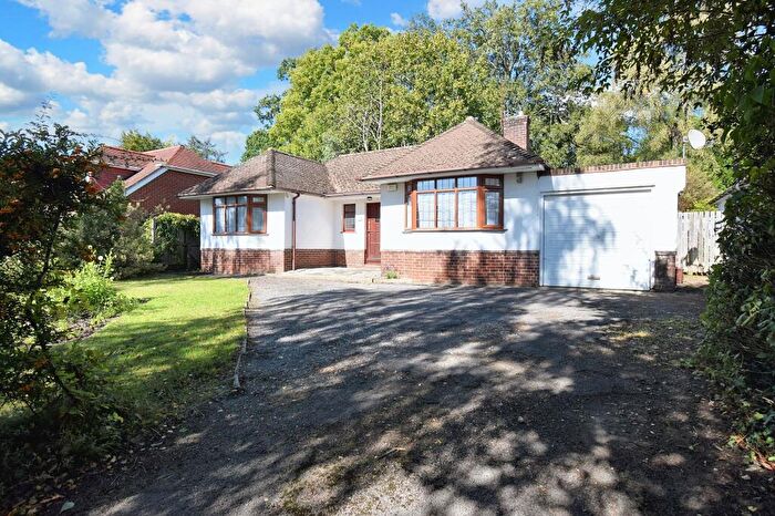 3 Bedroom Detached Bungalow For Sale In Hiltingbury Road, Hiltingbury, Chandler's Ford, SO53