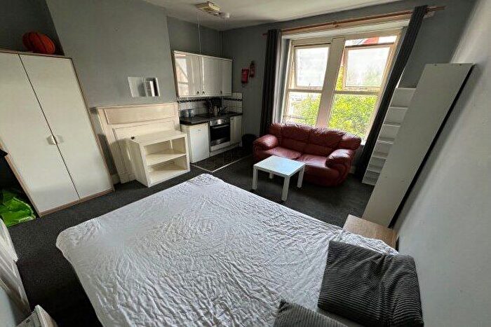 Studio To Rent In Stackpool Road, Bristol, BS3 - Photo 2