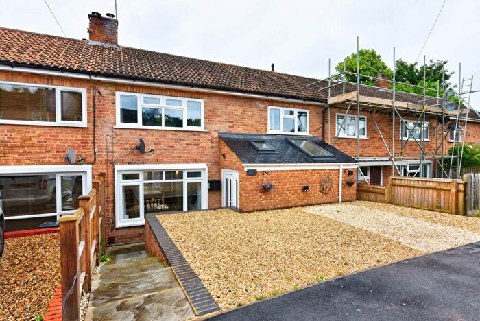 3 Bedroom Terraced House To Rent In Luker Avenue, Henley On Thames, RG9