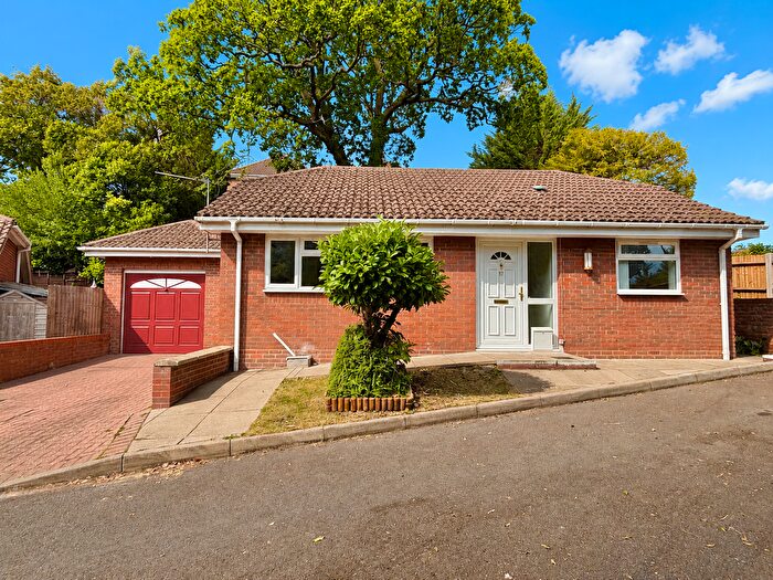 2 Bedroom Detached Bungalow For Sale In Timber Bank Frimley Green, Surrey, GU16
