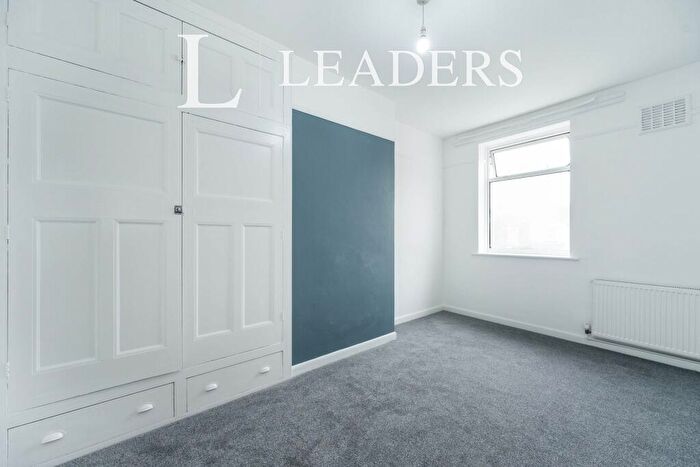 2 Bedroom Apartment To Rent In Chichester Road, Portsmouth, PO2