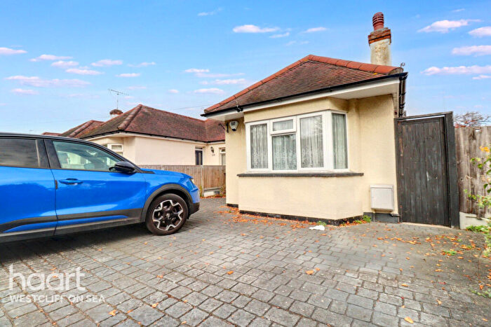 2 Bedroom Semi-Detached Bungalow For Sale In Carlingford Drive, Westcliff-On-Sea, SS0