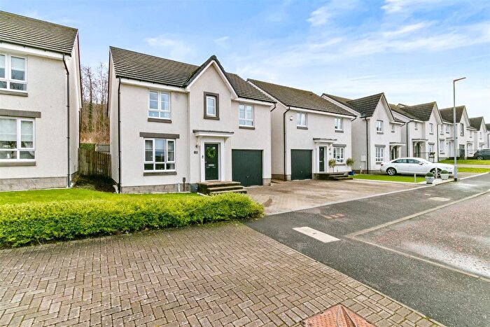 4 Bedroom Detached House For Sale In Kingfisher Avenue, Alexandria, G83