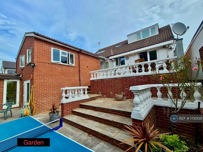 4 Bedroom Detached House To Rent In Inchbrook Road, Kenilworth, CV8