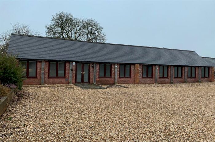 2 Bedroom Barn Conversion To Rent In Lower Wick, Dursley, GL11