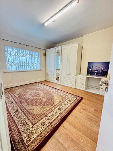 1 Bedroom Flat To Rent In Judge Heath Lane, Hayes, UB3