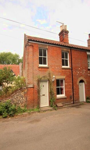 3 Bedroom Cottage To Rent In White Lion Road, Coltishall, Norwich, NR12