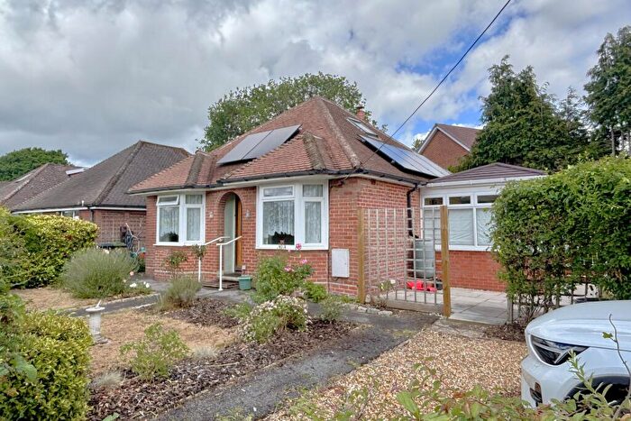 2 Bedroom Detached Bungalow For Sale In Northdene Road, Chandler's Ford, Eastleigh, SO53
