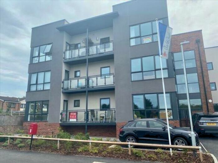 2 Bedroom Apartment To Rent In Edmunds Vale, Durham City, Durham City, DH1