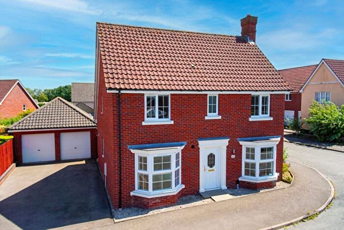 4 Bedroom Detached House For Sale In Scrumpy Way, Banham, Norwich, NR16